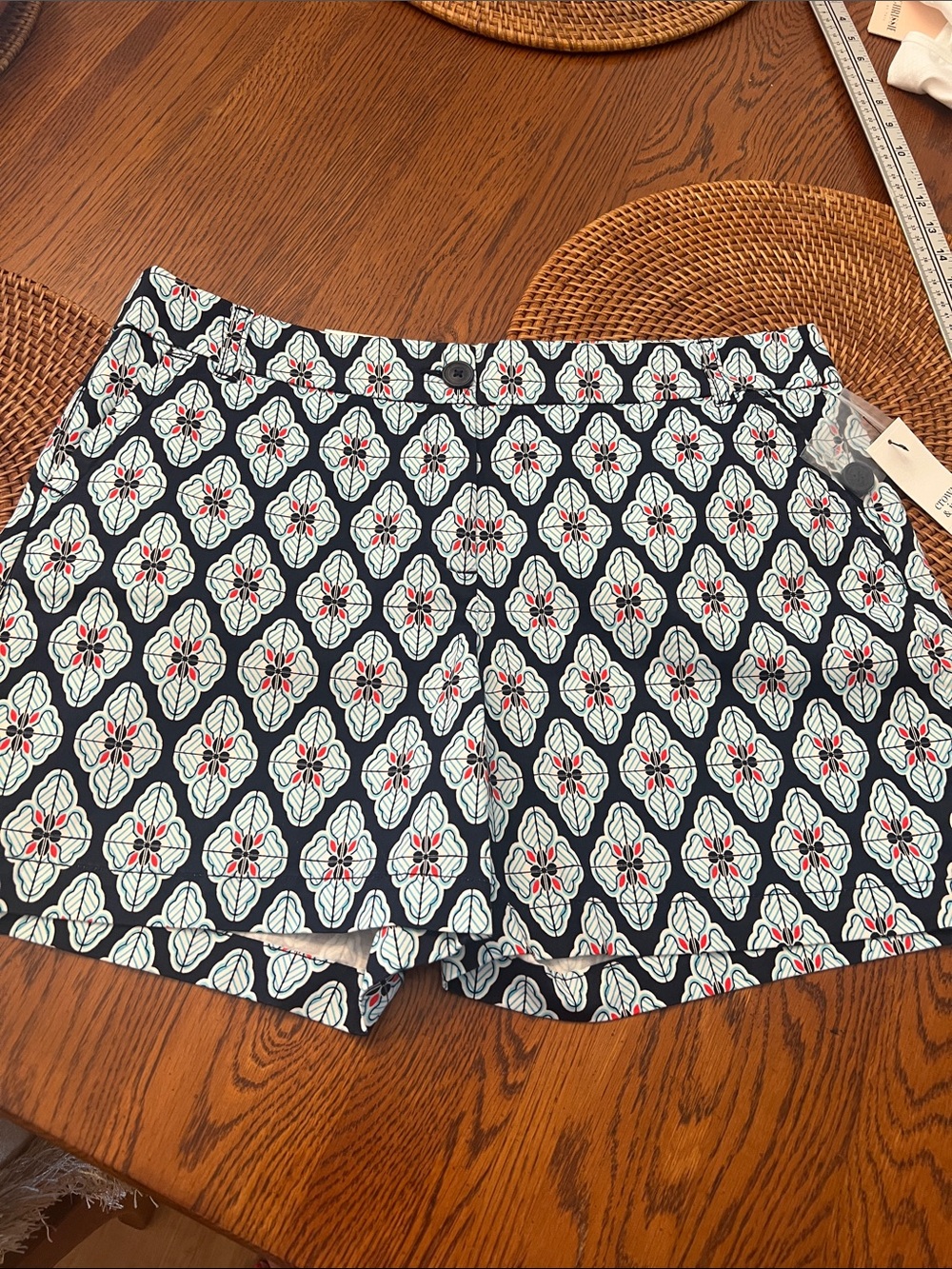Crown & Ivy Shorts NWT
